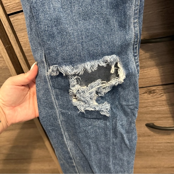 Jeans - Picture 4 of 9